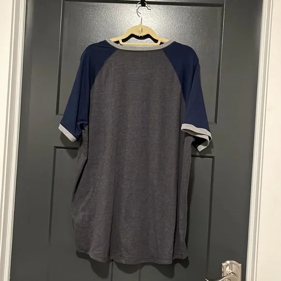 Mens American Eagle T Shirt - Picture 2 of 4